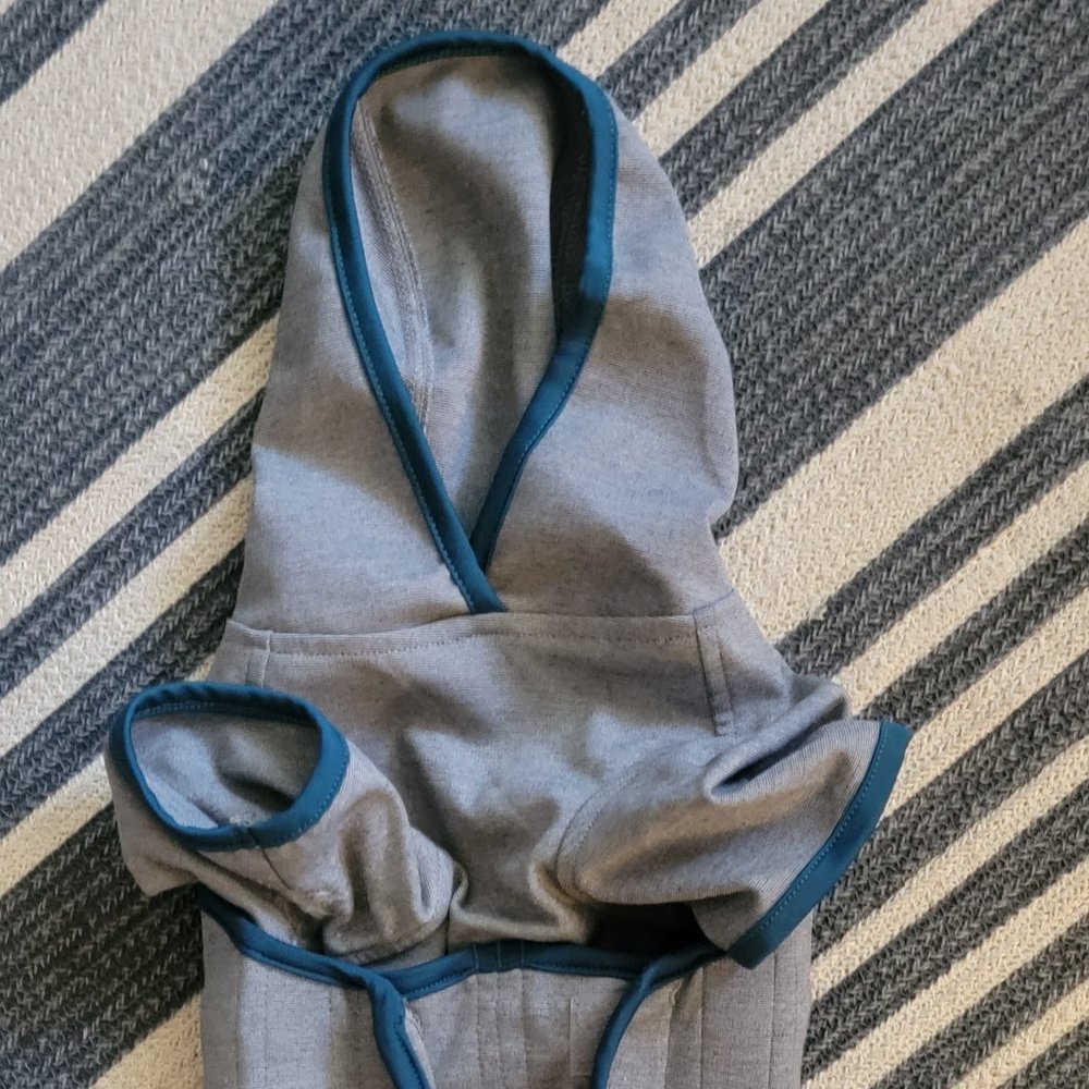 Reddy Calming Grey Dog Hoodie - Medium